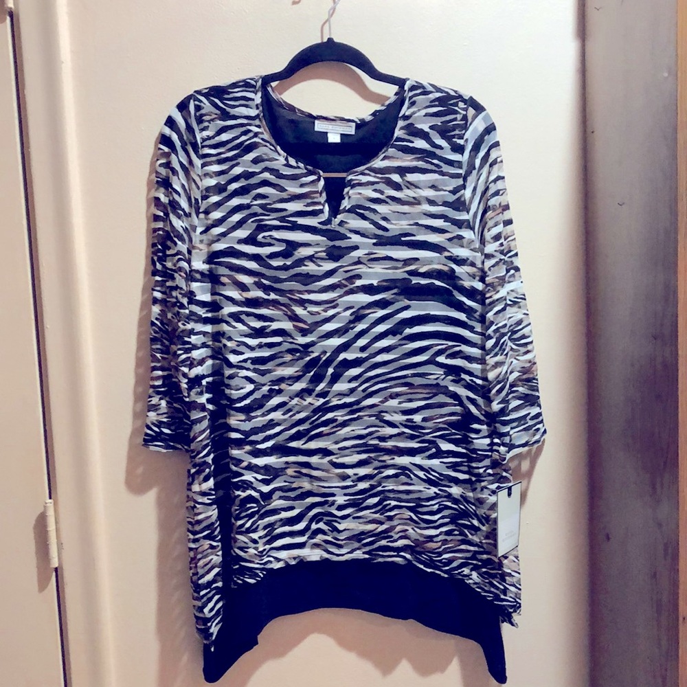 Dana Buchman zebra sheer print 3/4 sleeve blouse